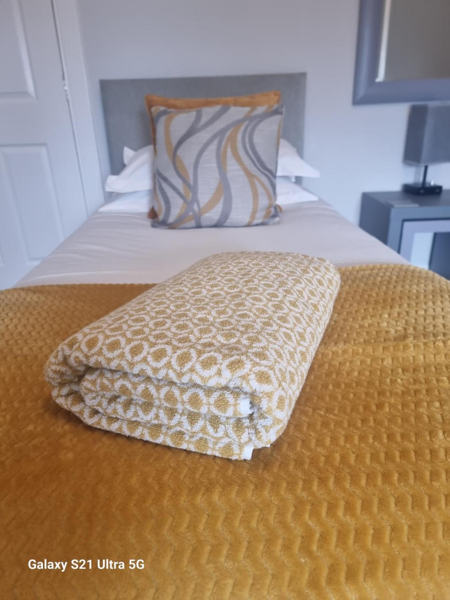 لارغس St Leonards Guest House المظهر الخارجي الصورة